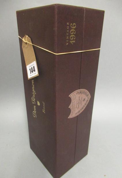 1 bottle 1996 Moet et Chandon Image