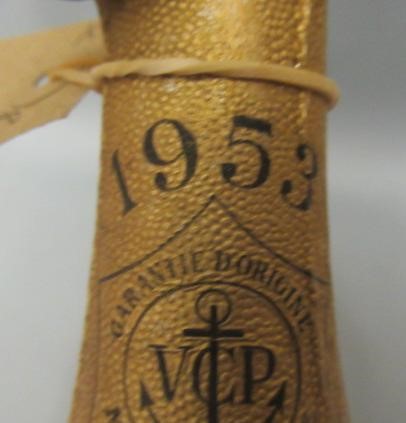 1 bottle 1953 Veuve Clicquot Ponsardin dry champagne Image
