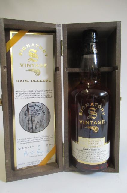 One bottle 1968 Strathisla 33yr old single highland malt whisky Image