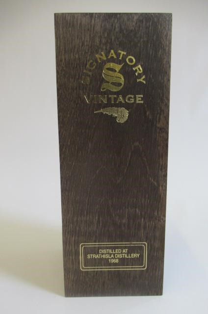 One bottle 1968 Strathisla 33yr old single highland malt whisky Image