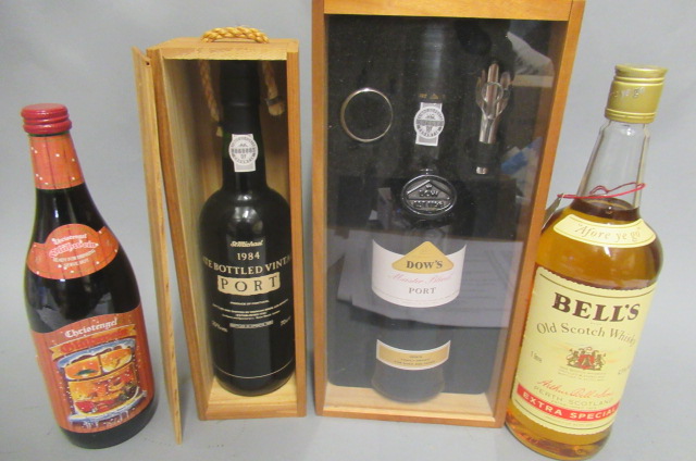 4 bottles comprising 1 boxed 1984 St. Michael LBV port Image
