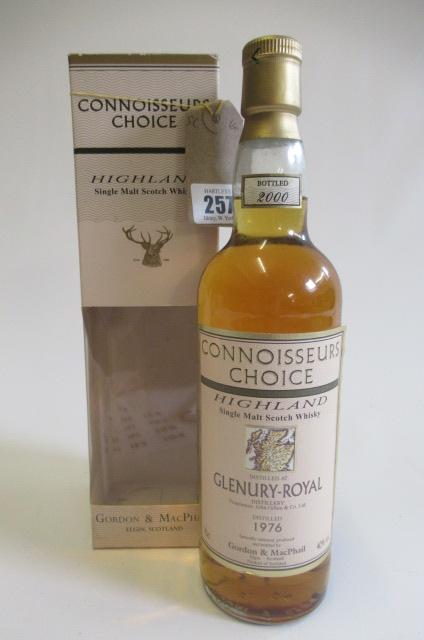 One bottle Glenury-Royal 1976 Connoisseurs Choice Image
