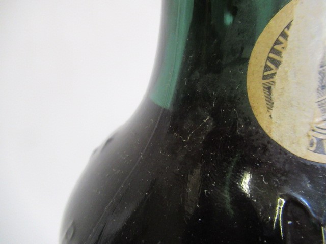 One bottle 1952 Nieport Colheita Image