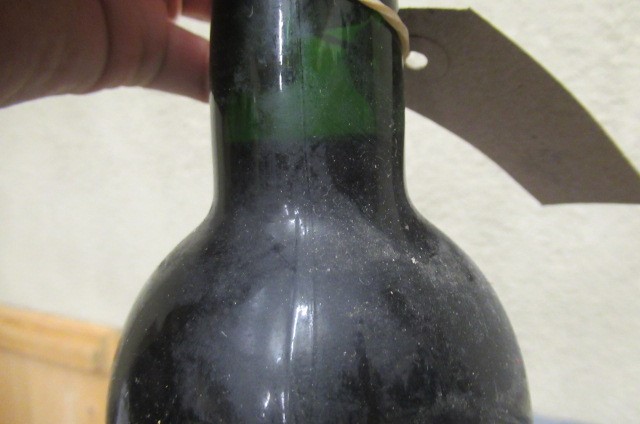 One bottle 1963 Warre vintage port Image