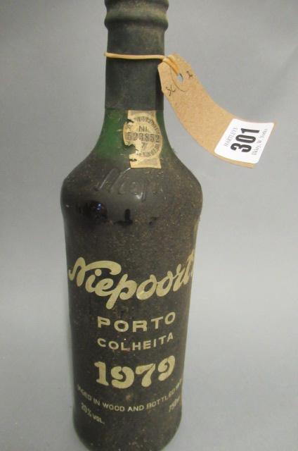 One bottle 1979 Niepoort's Image