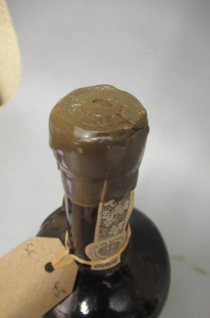 One bottle Tordiz Ultra Reserve port Image