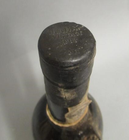 One bottle 1983 Graham's vintage port Image