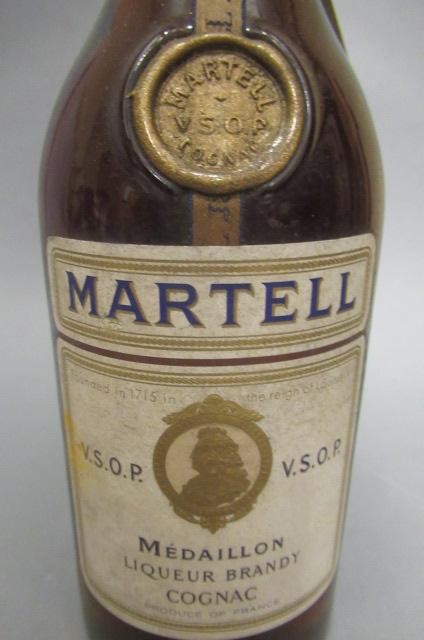 1 bottle Martell 'Medaillon' VSOP cognac Image