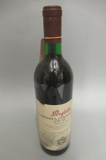 1 bottle 1992 Penfolds Image