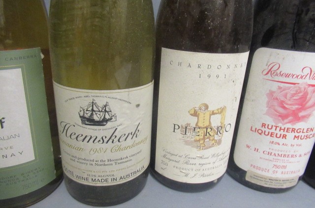 7 bottles & 3 half bottles of Australian wine Image