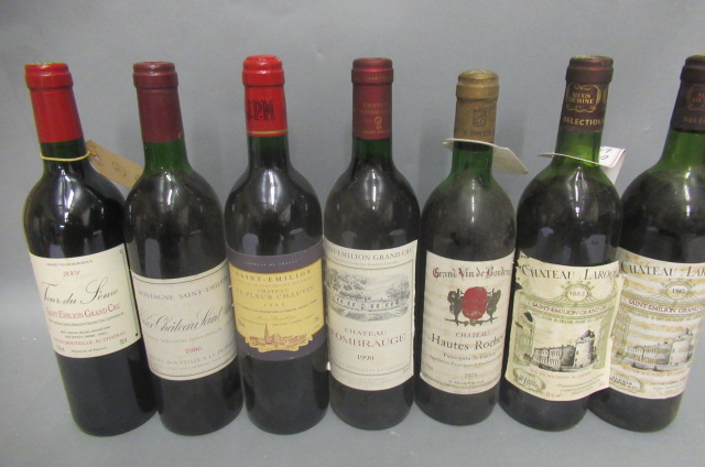 7 bottles St. Emilion red bordeaux Image