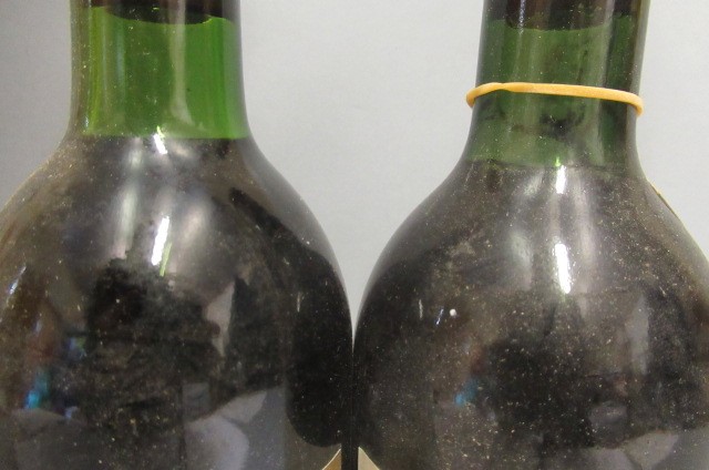 2 bottles of grand cru classe Margaux Image