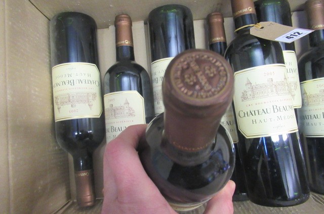 8 bottles 2005 Chateau Beaumont Image