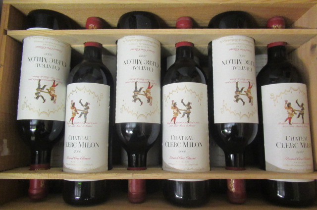 12 bottles 2000 Chateau Clerc Milon Image