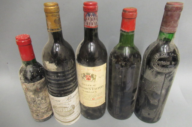 4 bottles of Bordeaux Image