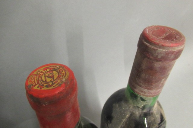 4 bottles of Bordeaux Image