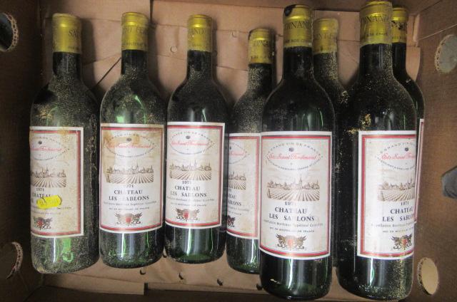 8 bottles Chateau Les Sablons Image