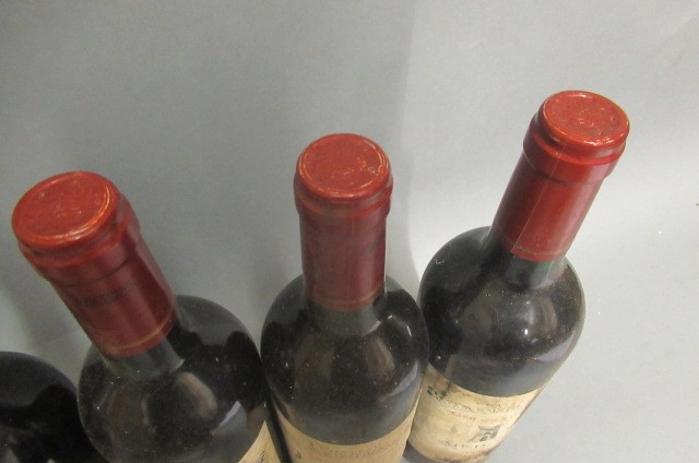 6 bottles Chateau Tour Saint-Bonnet Image