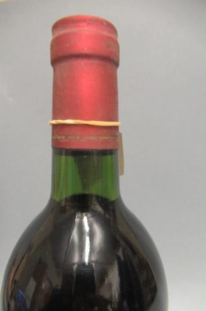 1 bottle Le Pin Image