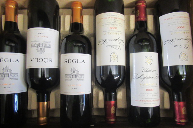 6 bottles of red Bordeaux Image