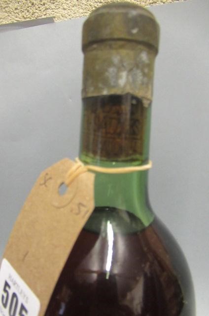 1 bottle Chateau d'Yquem Image