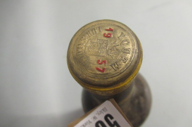 2 bottles Chateau d'Yquem Image