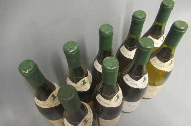9 bottles Beaune Les Bressandes Image