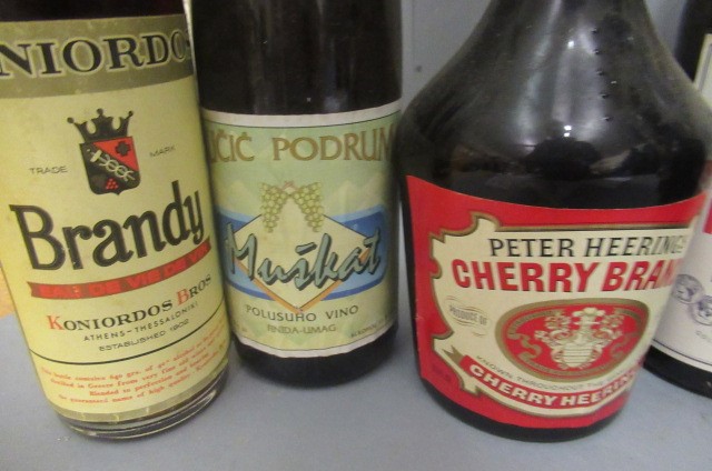 13 bottles of mixed spirits & liqueur Image