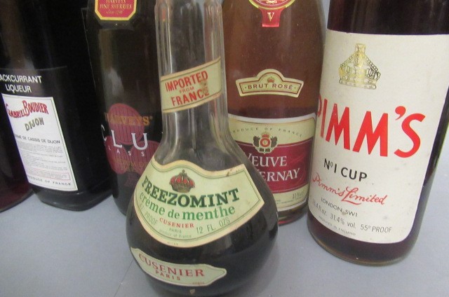 13 bottles of mixed spirits & liqueur Image
