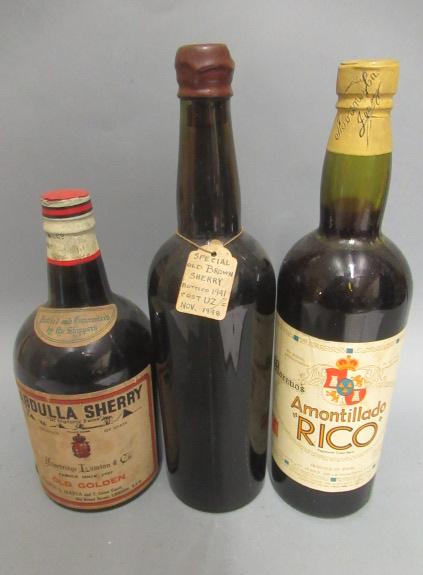 3 bottles vintage sherry Image