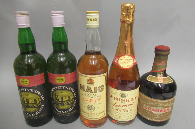 5 bottles of whisky & liqueur Image