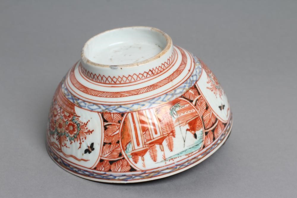 A DUTCH DECORATED CHINESE PORCELAIN SMALL BOWL of plain circular form Image
