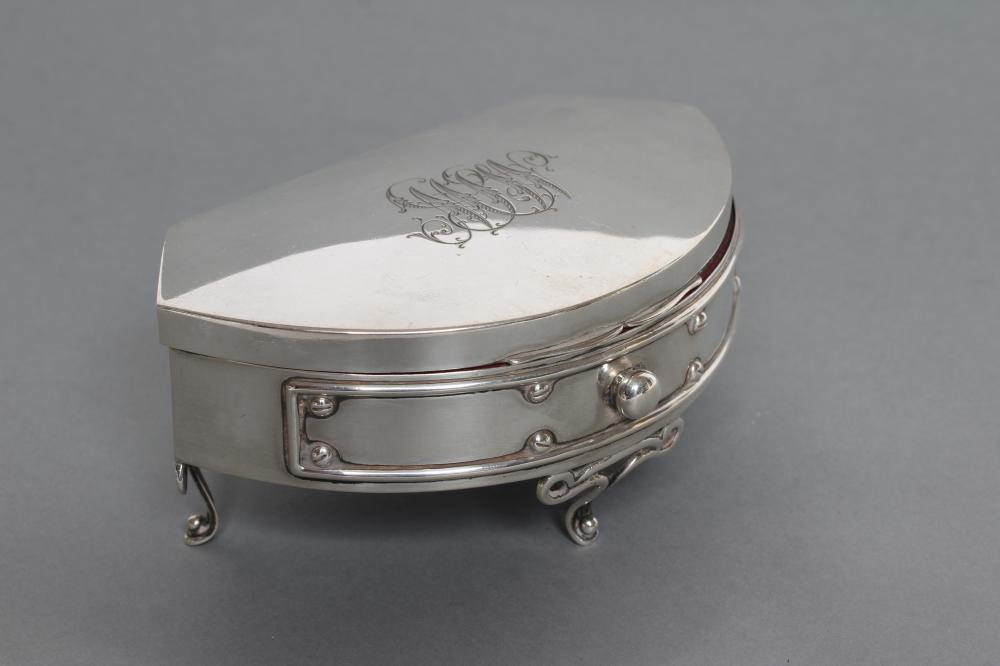 AN EDWARDIAN SILVER DRESSING TABLE BOX Image