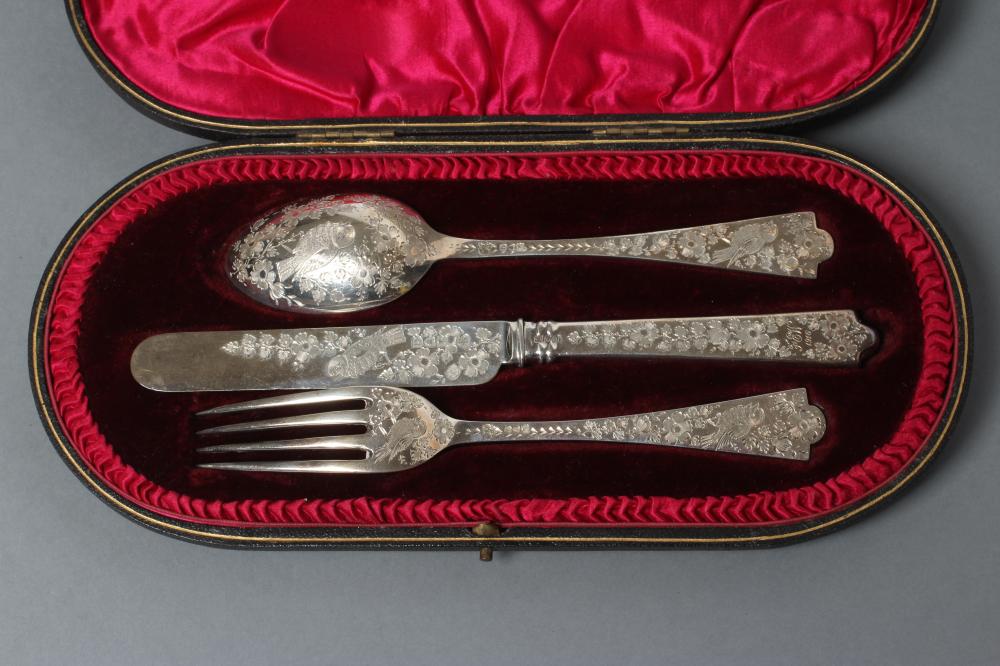 AN EDWARDIAN SILVER CHRISTENING SET Image