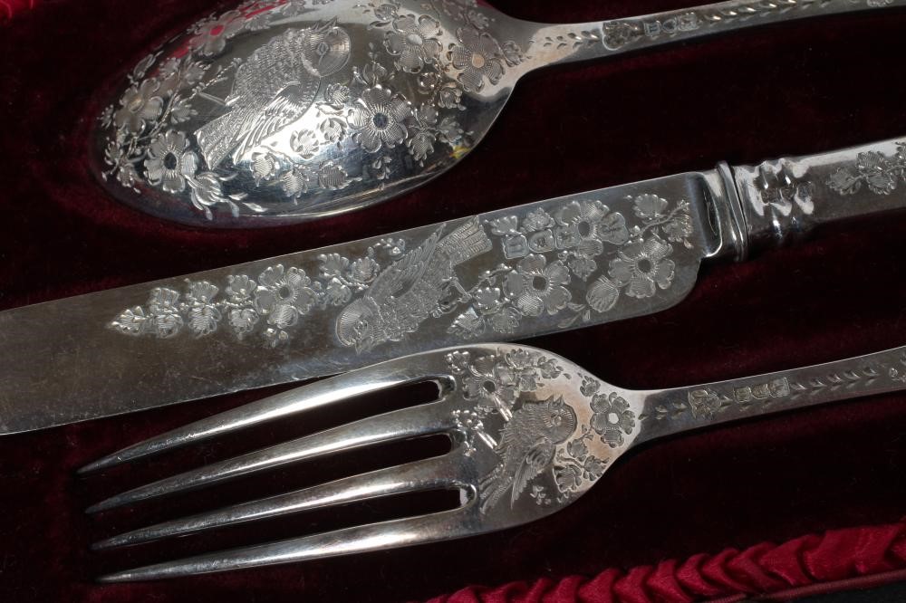 AN EDWARDIAN SILVER CHRISTENING SET Image