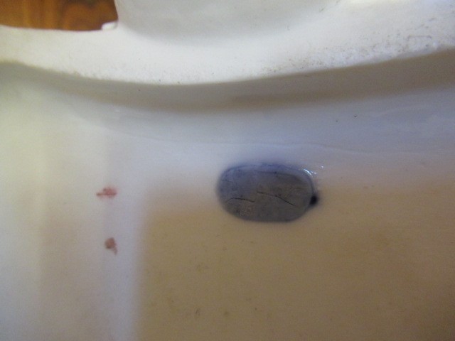 A LARGE PAIR OF PARIS PORCELAIN VASES Image