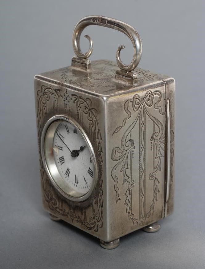 AN EDWARDIAN SILVER DRESSING TABLE CARRIAGE TIMEPIECE Image