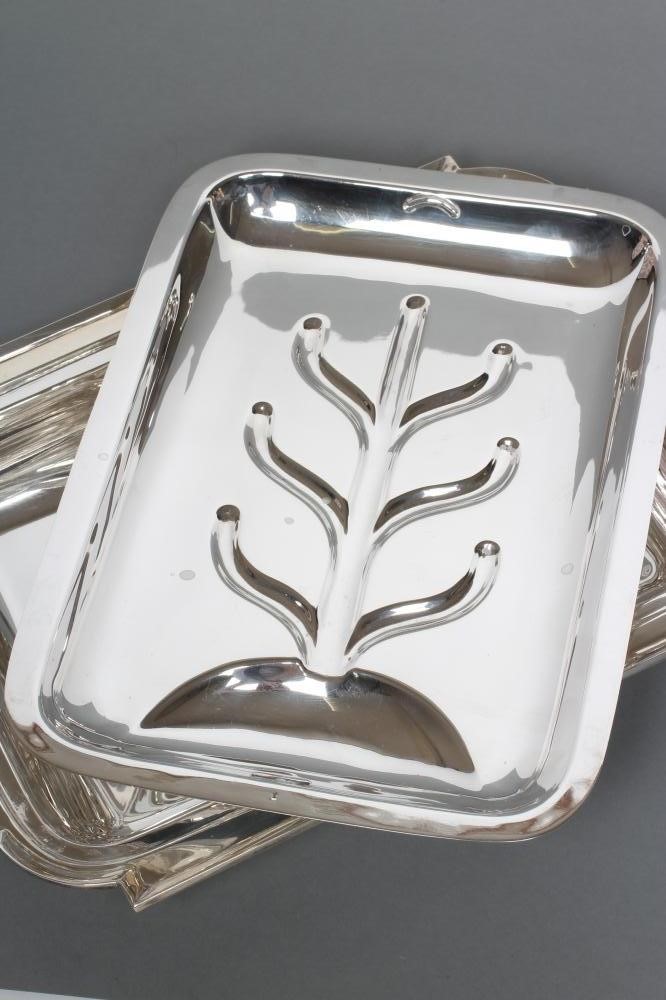 A PAIR OF SILVER ENTREE DISHES Image