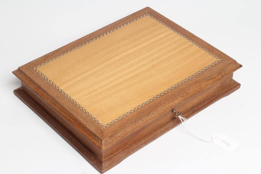 "THE STAMPS OF ROYALTY" Image