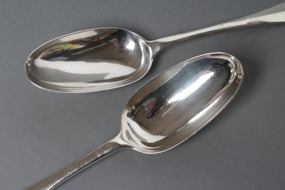 A PAIR OF GEORGE II SILVER DESSERT SPOONS Image