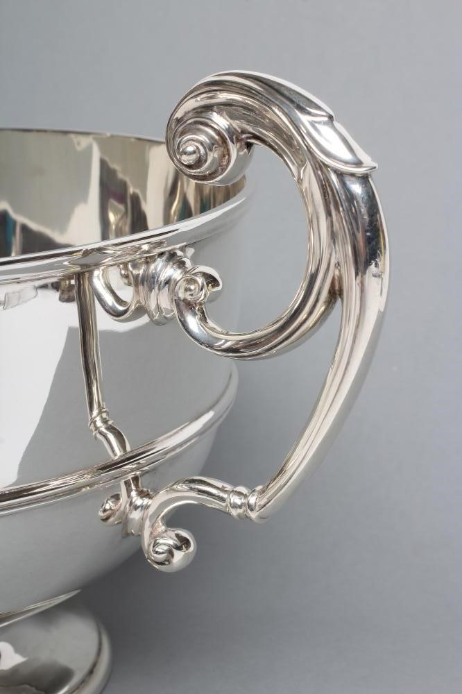 A LATE VICTORIAN SILVER TROPHY ROSE BOWL Image