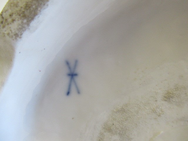 A PAIR OF SAMSON PORCELAIN FIGURE GROUPS Image