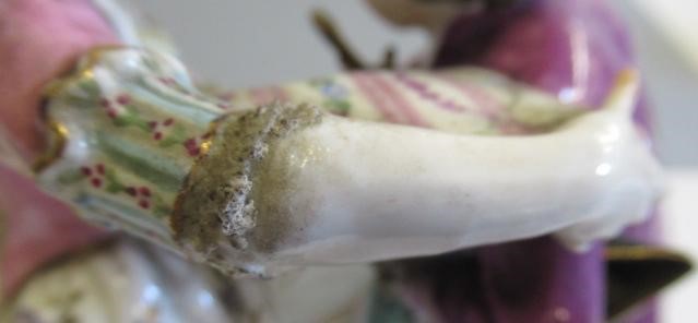 A PAIR OF SAMSON PORCELAIN FIGURE GROUPS Image