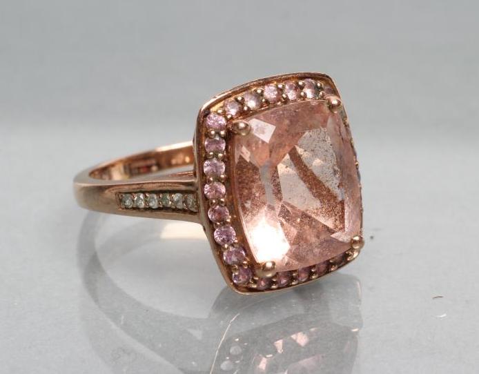 A DRESS RING Image