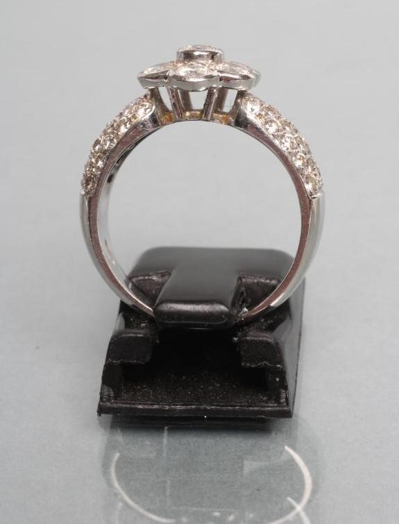 A DIAMOND CLUSTER RING Image