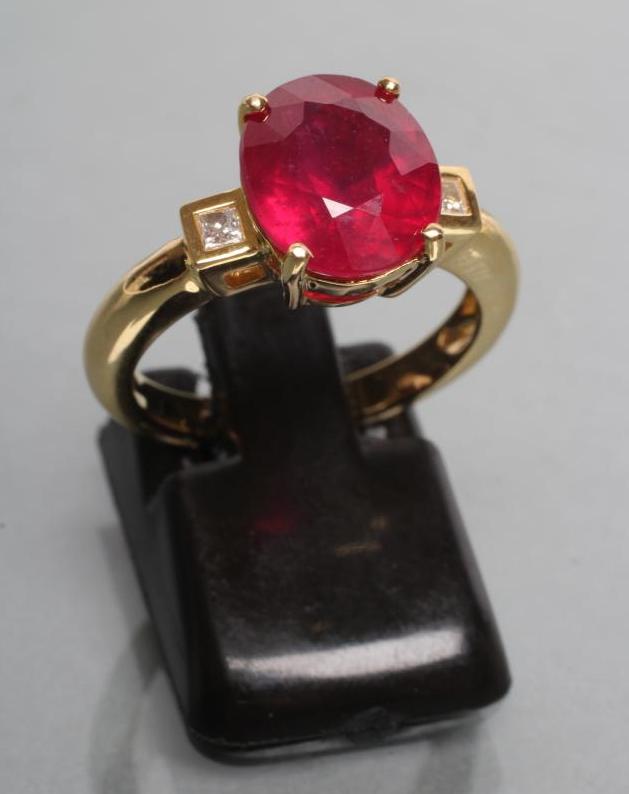 A RUBY RING Image