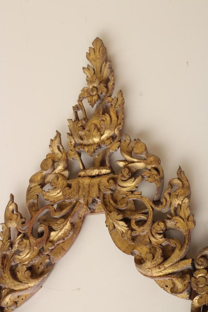 A CONTINENTAL CARVED GILT WOOD FRAME Image
