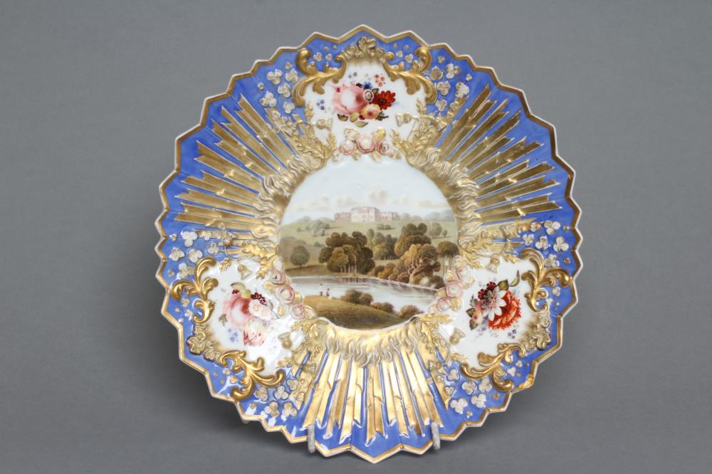 A PORCELAIN CABINET PLATE Image