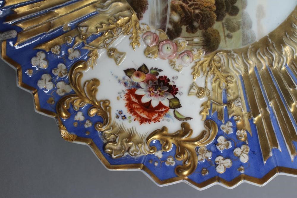 A PORCELAIN CABINET PLATE Image