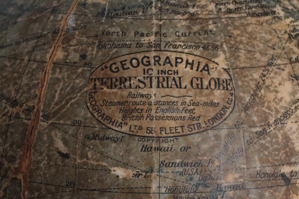A GEOGRAPHICA LTD. LONDON 10" TERRESTRIAL GLOBE Image